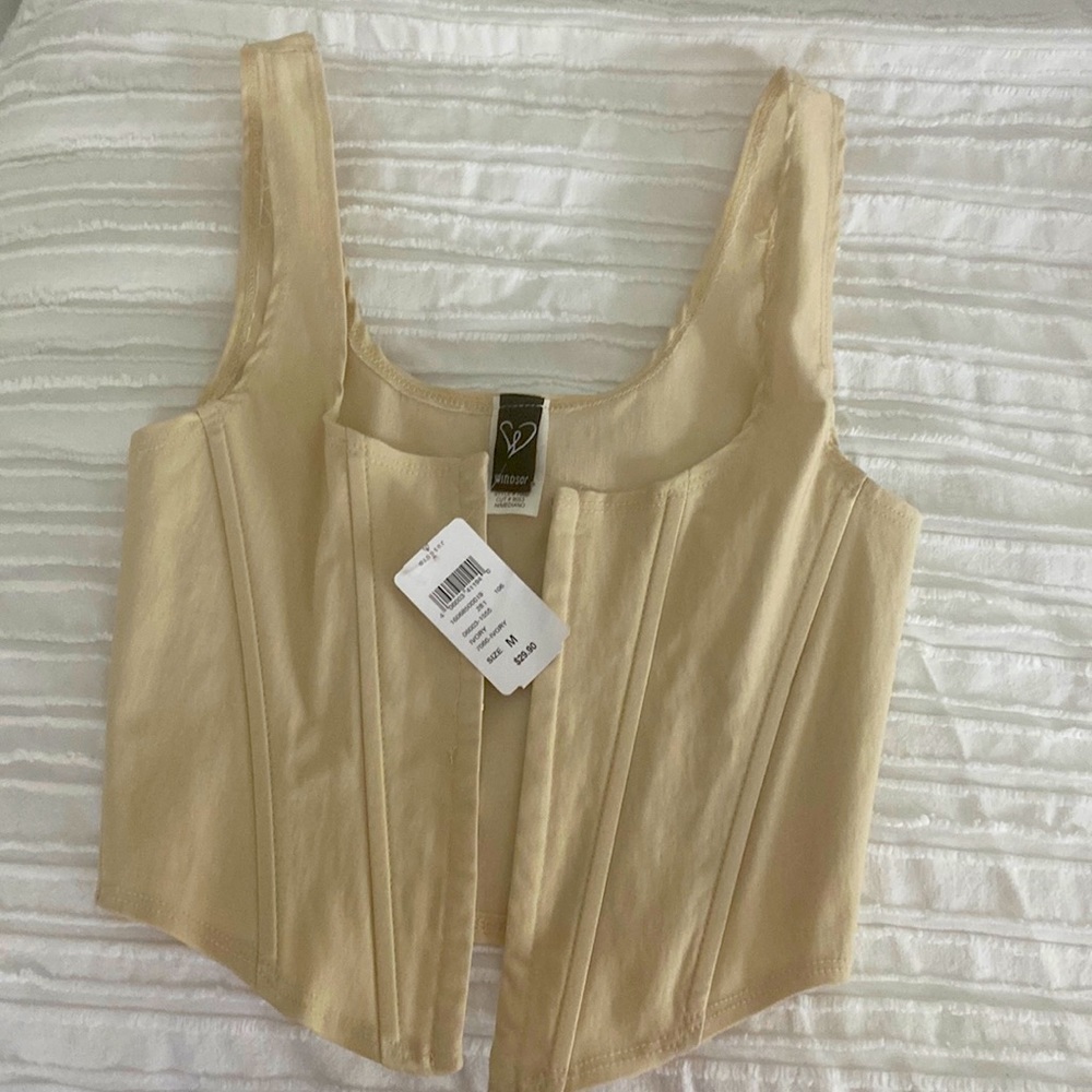 Adorable corset style blouse from Windsor